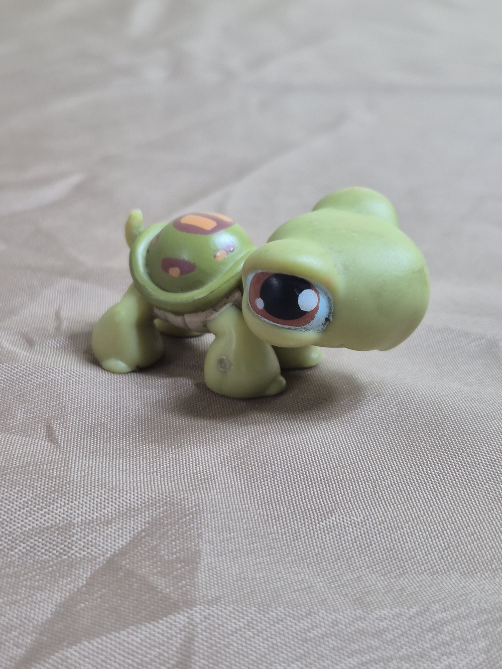 Authentic Vintage Hasbro Littlest Pet Shop Turtle #8 Green